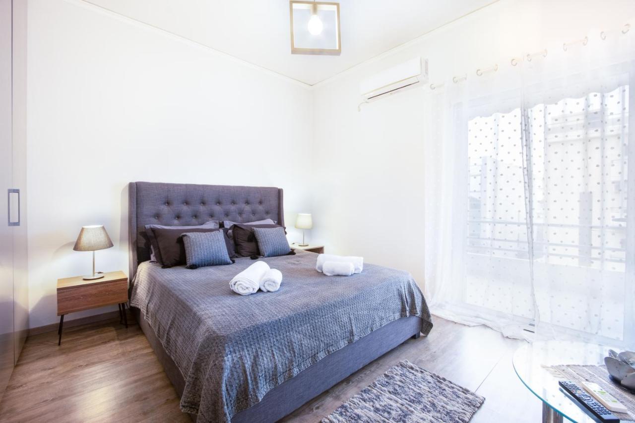 אתונה Apartment With Parking Near Medical Center מראה חיצוני תמונה