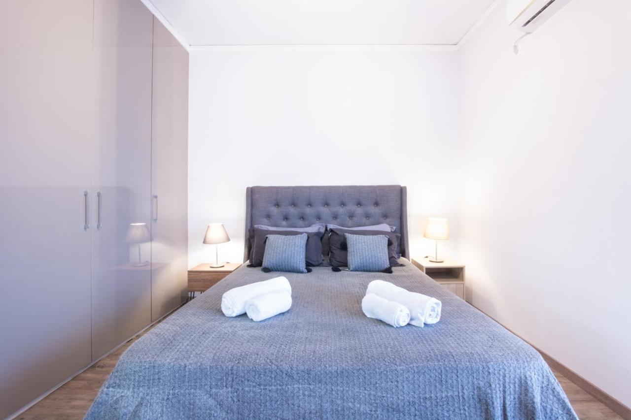 אתונה Apartment With Parking Near Medical Center מראה חיצוני תמונה