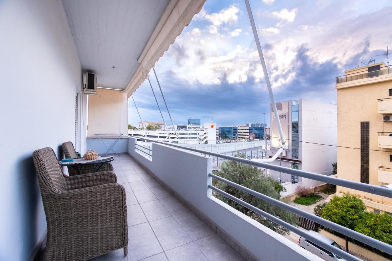 אתונה Apartment With Parking Near Medical Center מראה חיצוני תמונה